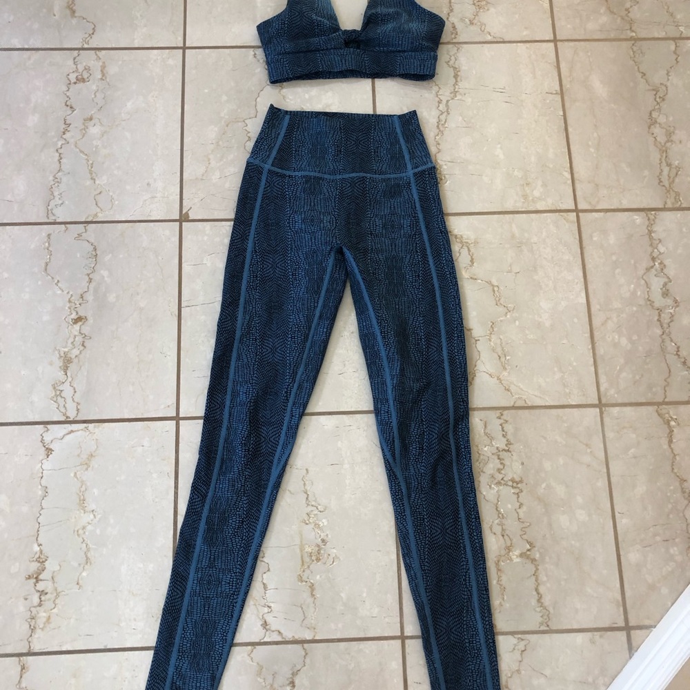 EUC Lspace Workout set in XS